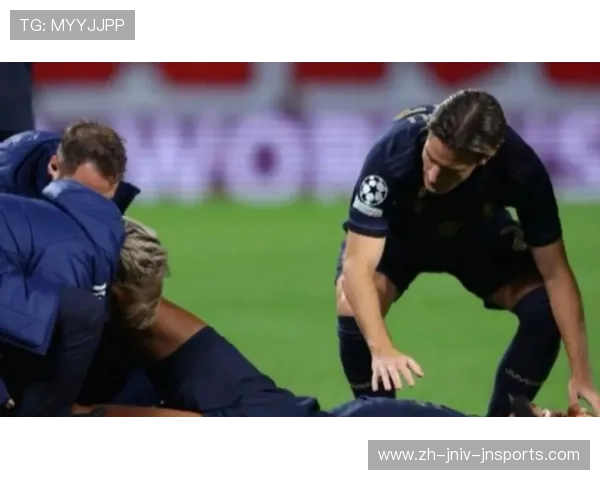 足球隐私泄露事件在比赛期间对球员状态与信任关系的破坏 足球隐私泄露事件在比赛期间对球员状态与信任关系的破坏